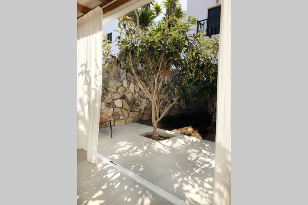 Casita Blanca Cerca De Timanfaya Apartment Tinguaton Exterior photo